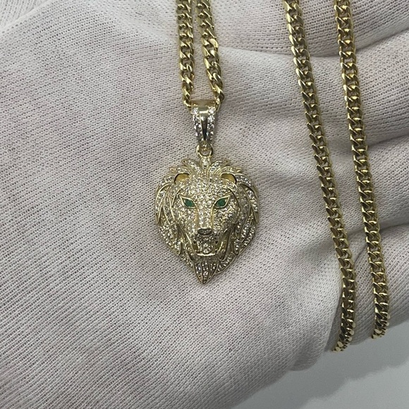 Other - 925 Sterling Silver Gold Plated Lion Head Pendant Iced CZ 12g Large unisex Charm